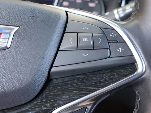 Used 2020 Cadillac XT5 Premium Luxury image 22