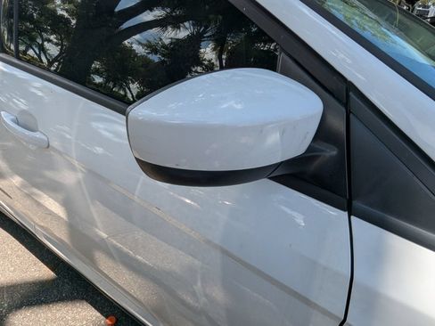 Used 2018 Ford Focus SE FWD image 18