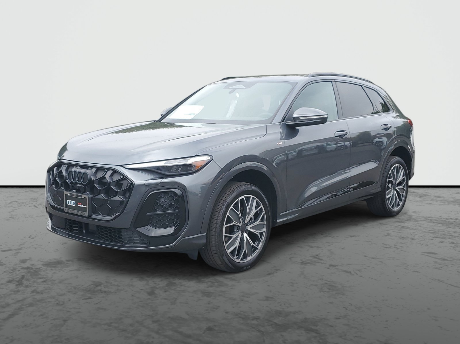 New 2026 Audi Q5 Premium Plus AWD/4WD image 2