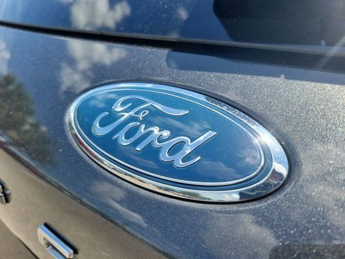 Used 2020 Ford Escape SE AWD/4WD image 9