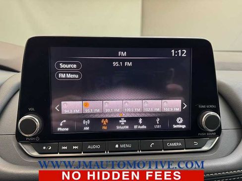 Used 2021 Nissan Rogue SV AWD/4WD image 22