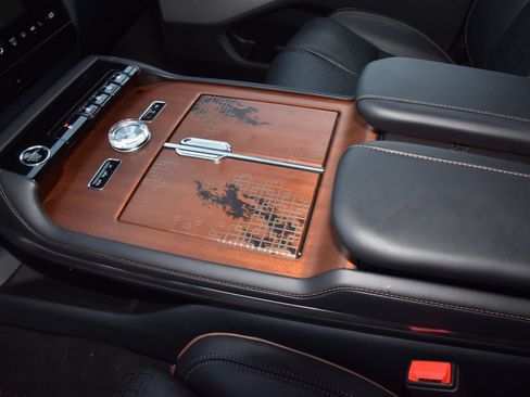 New 2027 Lincoln Navigator L Black Label AWD/4WD image 36