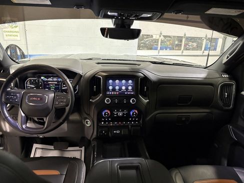 Used 2022 GMC Sierra 2500 AT4 w/ AT4 Premium Plus Package image 13