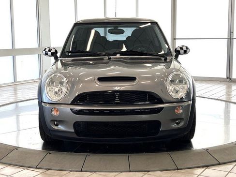 Used 2004 MINI Cooper S FWD image 2