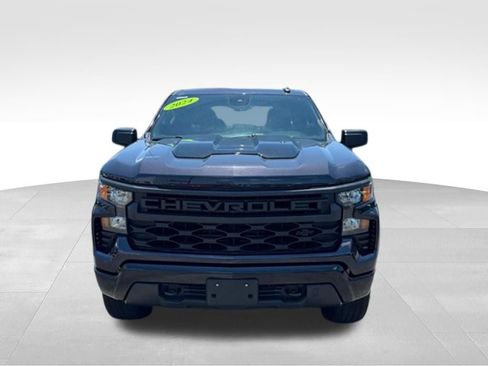 Used 2024 Chevrolet Silverado 1500 Custom Trail Boss w/ Turbomax Blackout Package AWD/4WD image 11