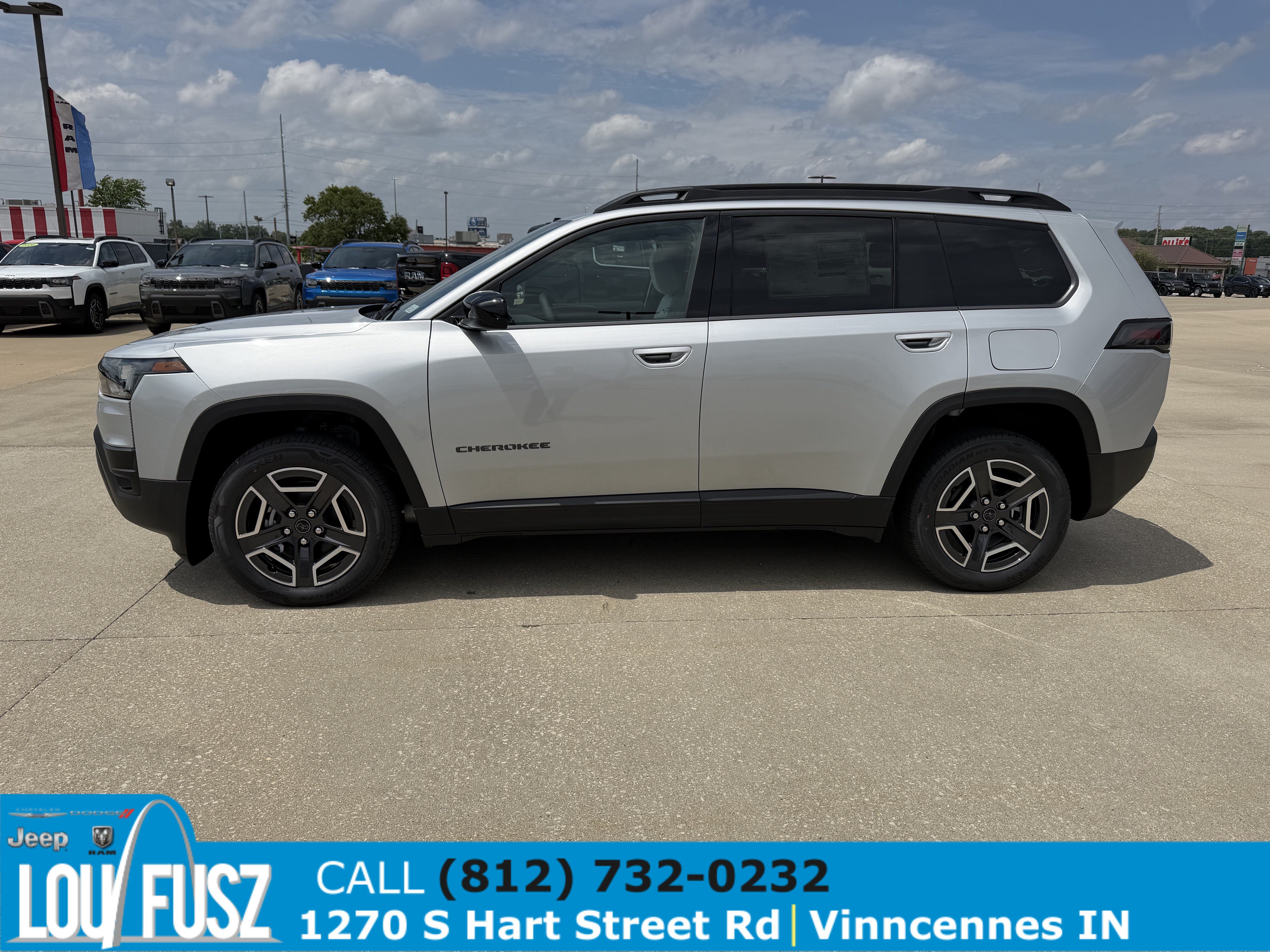 New 2026 Jeep Cherokee Laredo AWD/4WD image 4