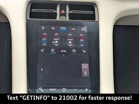 Used 2022 Porsche Taycan image 22