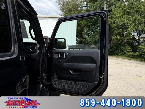 Used 2023 Jeep Wrangler Unlimited Rubicon 4xe w/ Dual Top Group AWD/4WD image 43