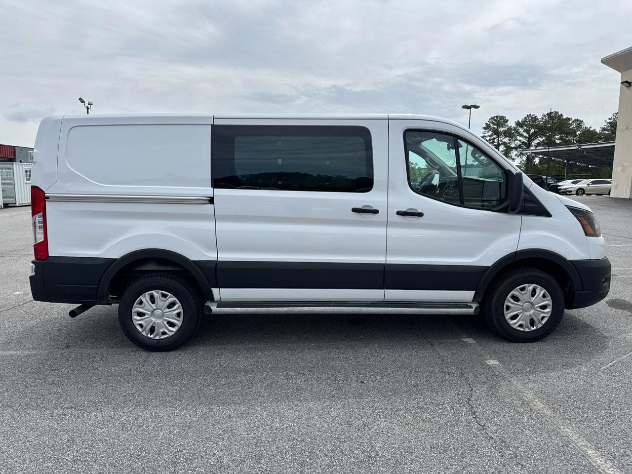 Used 2025 Ford Transit 250 Low Roof w/ Exterior Upgrade Package RWD image 4