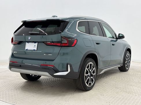 New 2026 BMW X1 xDrive28i w/ Technology Package AWD/4WD image 9