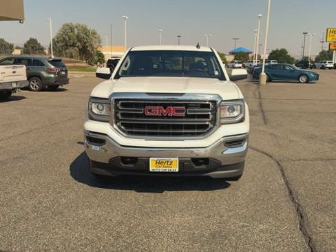 Used 2018 GMC Sierra 1500 SLE w/ Suspension Package, Off-Road AWD/4WD image 3