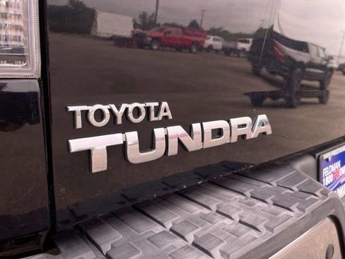 Used 2013 Toyota Tundra Limited w/ Memory Pkg AWD/4WD image 31