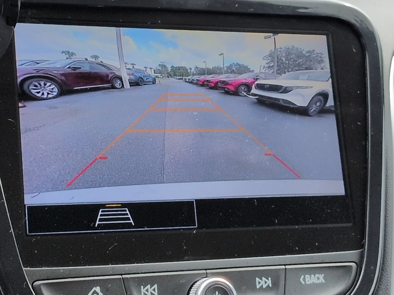 Used 2025 Chevrolet Malibu LS FWD image 19