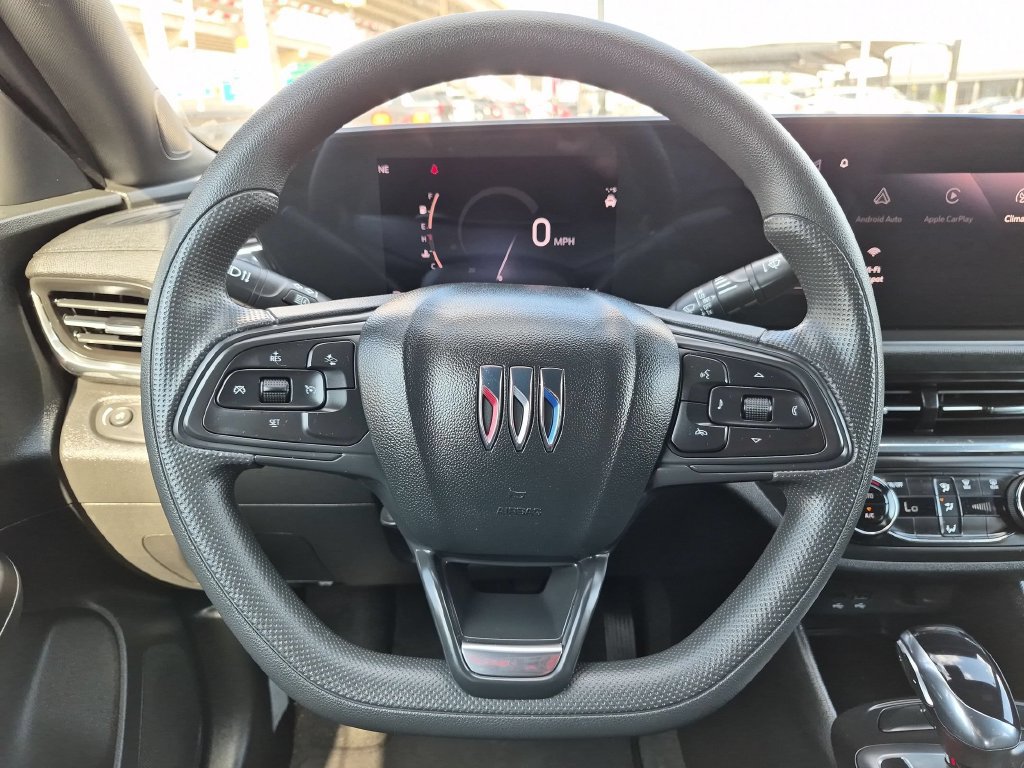 Used 2026 Buick Envista Preferred FWD image 23