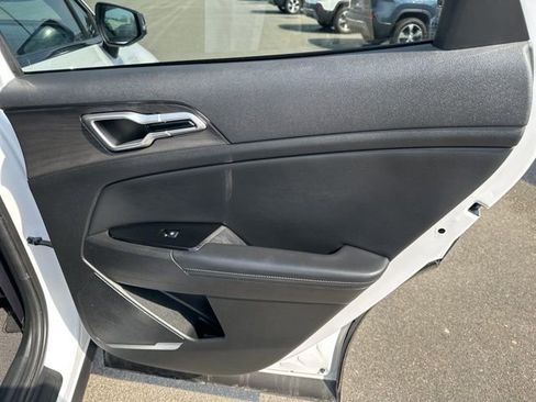 Used 2023 Kia Sportage X-Line w/ X-Line Premium Package image 12