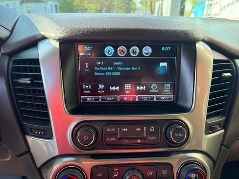 Used 2019 Chevrolet Tahoe LS image 15