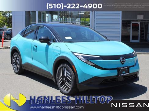 New 2026 Nissan Leaf SV+ w/ Floor Mat Package (SV+) FWD image 5