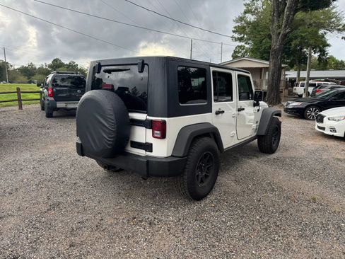 Used 2007 Jeep Wrangler Unlimited X RWD image 7