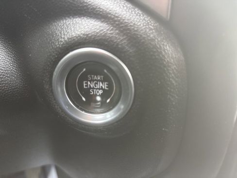 Certified 2020 Chevrolet Silverado 1500 LTZ w/ LTZ Premium Package image 28