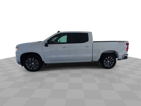 Used 2023 Chevrolet Silverado 1500 LT AWD/4WD image 5