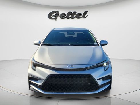 Used 2025 Toyota Corolla SE image 8