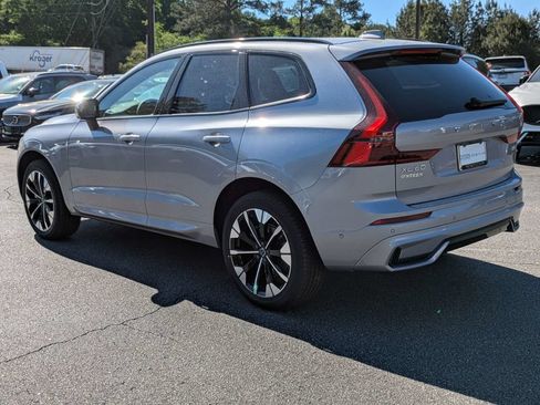 Used 2026 Volvo XC60 B5 Plus w/ Protection Package Premier AWD/4WD image 4