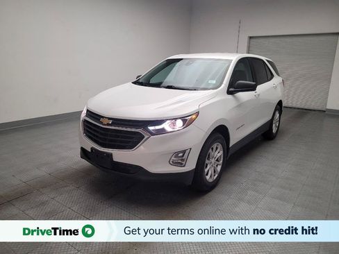 Used 2021 Chevrolet Equinox LS w/ LS Convenience Package AWD/4WD image 1