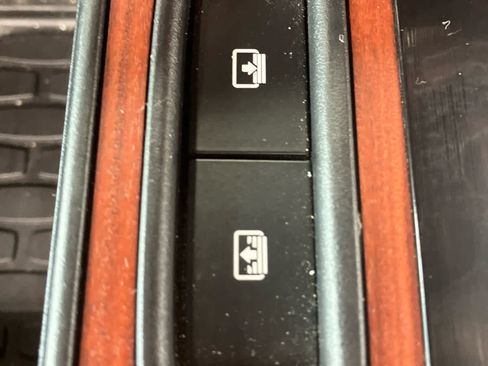 Used 2020 Lincoln Aviator Reserve w/ Equipment Group 201A AWD/4WD image 42