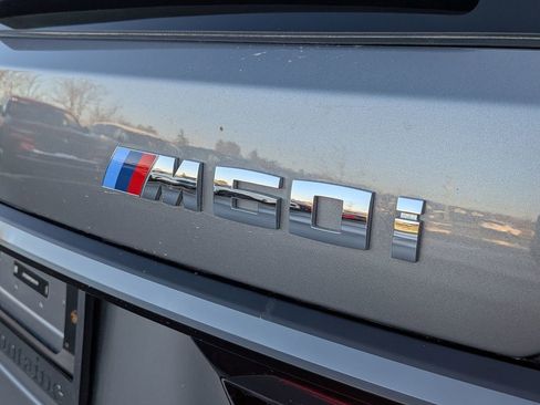 Used 2025 BMW X7 M60i w/ Climate Comfort Package image 10