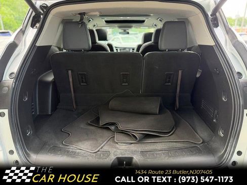 Used 2019 Buick Enclave Essence AWD/4WD image 21