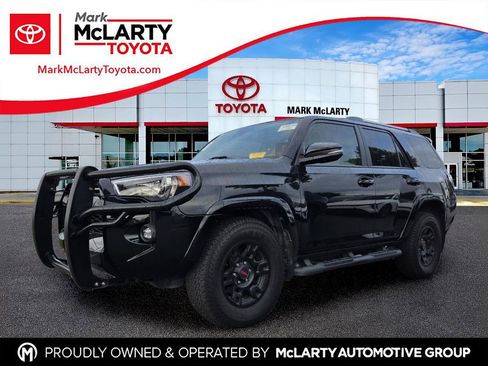 Used 2023 Toyota 4Runner SR5 Premium w/ Moonroof Package RWD image 1
