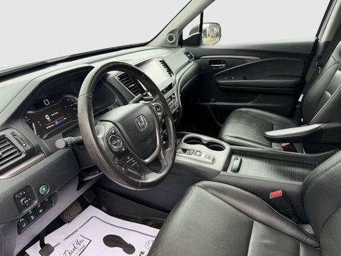 Used 2023 Honda Ridgeline RTL-E image 2
