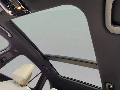 New 2026 Mercedes-Benz GLC 300 image 16