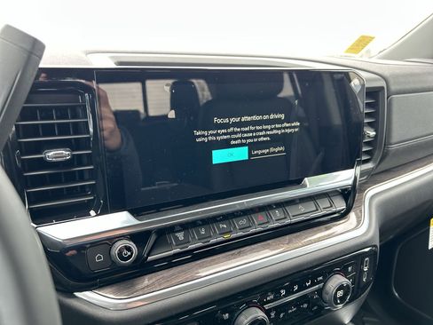 New 2026 Chevrolet Silverado 3500 LTZ w/ LTZ Premium Package image 27