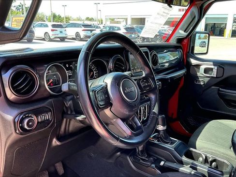 Used 2020 Jeep Wrangler Unlimited Sport image 14