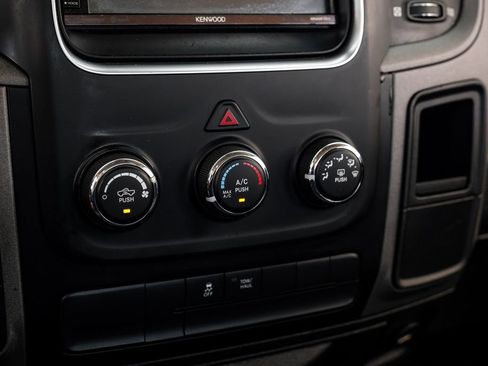 Used 2019 RAM 1500 Tradesman w/ Chrome Plus Package RWD image 20