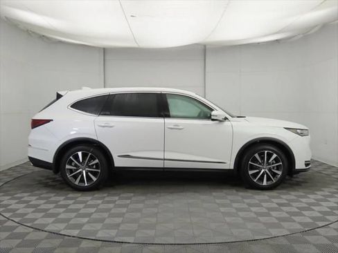 Used 2026 Acura MDX w/ Technology Package FWD image 5