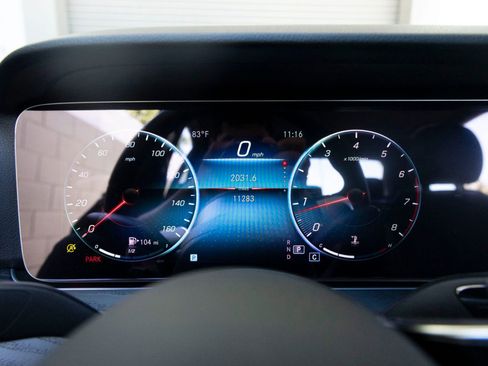 Used 2022 Mercedes-Benz E 350 Sedan image 16
