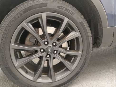 Used 2017 Ford Explorer XLT w/ Equipment Group 202A image 31