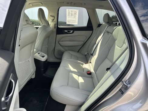 Certified 2025 Volvo XC60 T8 Plus w/ Climate Package image 21