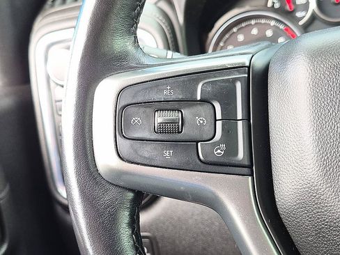 Certified 2022 Chevrolet Silverado 1500 LT Trail Boss w/ Convenience Package II AWD/4WD image 17