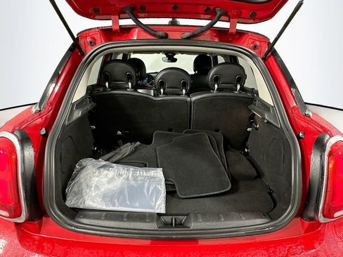 Used 2022 MINI Cooper 4-Door Hardtop image 25