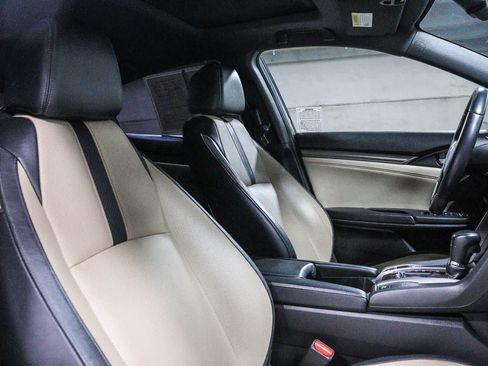 Used 2018 Honda Civic EX-L image 17