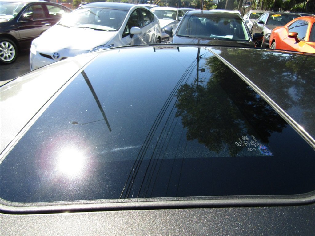 Used 2010 MAZDA MAZDA3 s Grand Touring FWD image 11