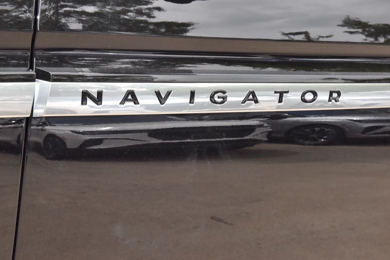 New 2027 Lincoln Navigator Reserve AWD/4WD image 45