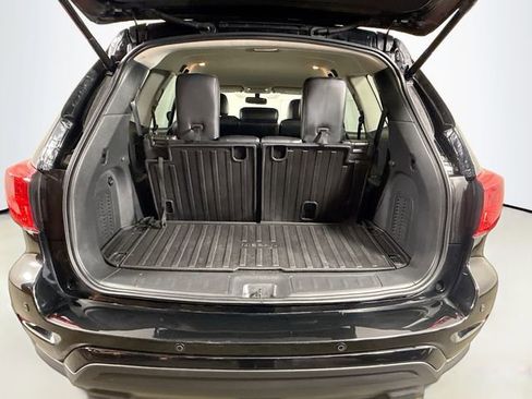 Used 2018 Nissan Pathfinder SL w/ Midnight Edition Package image 28