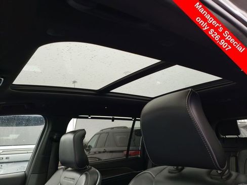 Used 2021 Jeep Grand Cherokee L Overland w/ Advanced Protech Group III image 30