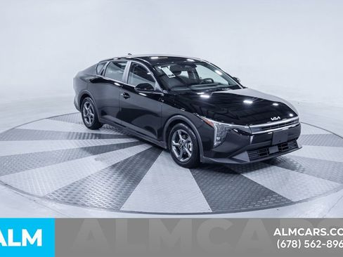 Used 2025 Kia K4 FWD image 14
