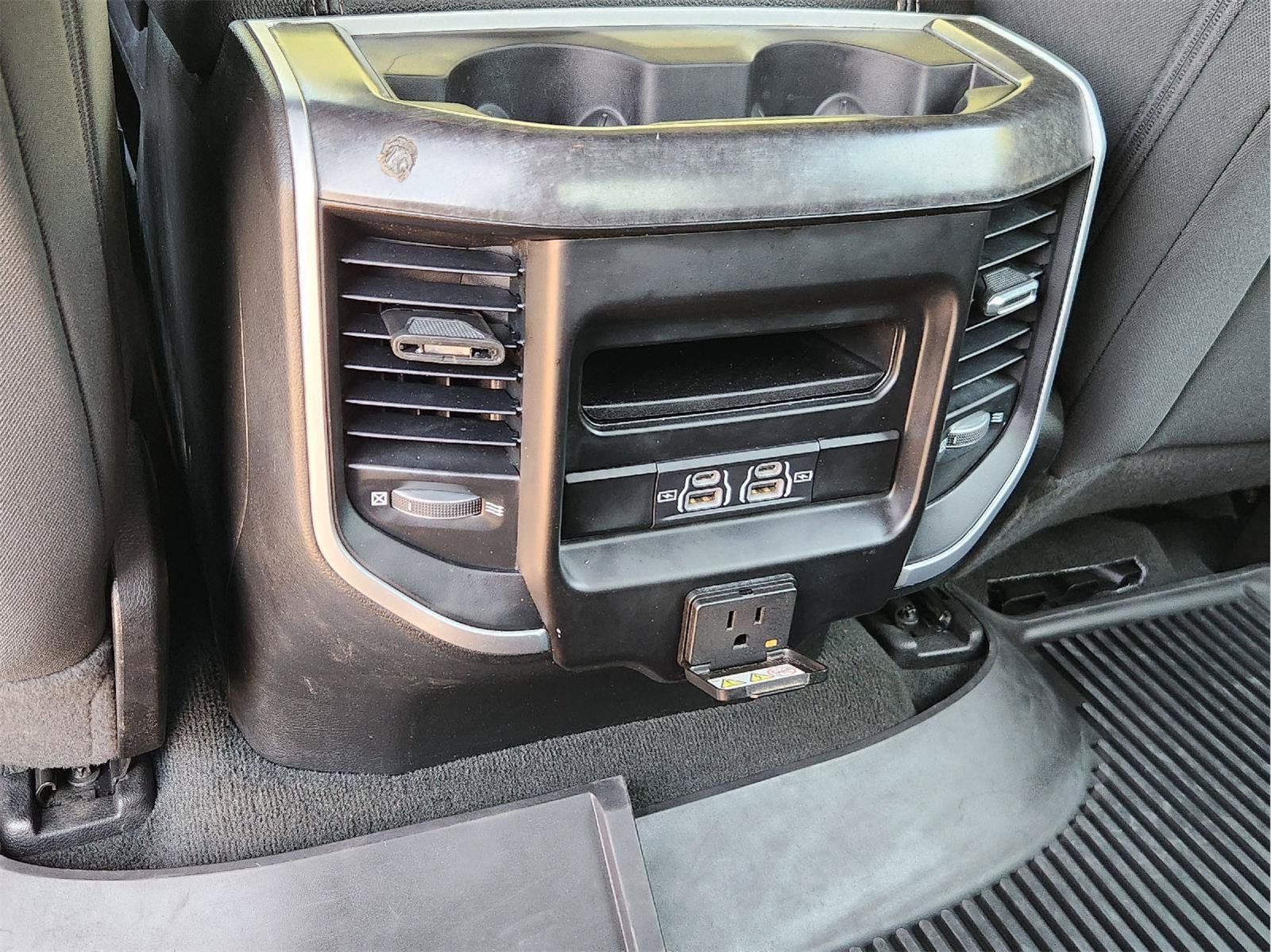 Used 2022 RAM 1500 Lone Star RWD image 31