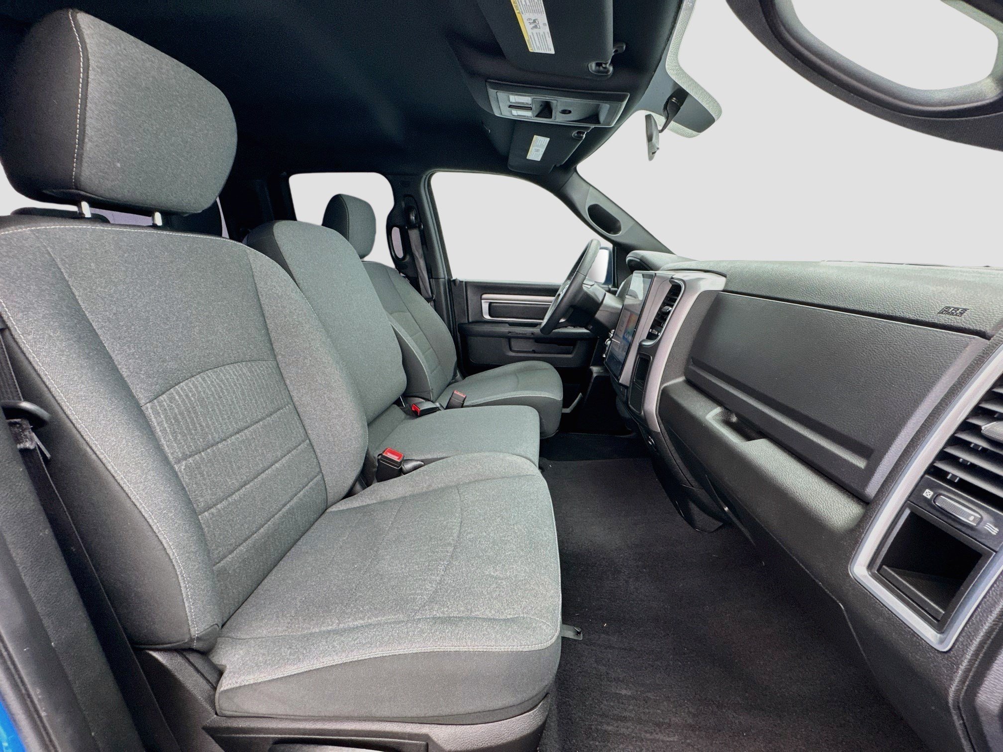 Used 2022 RAM 1500 Warlock AWD/4WD image 18